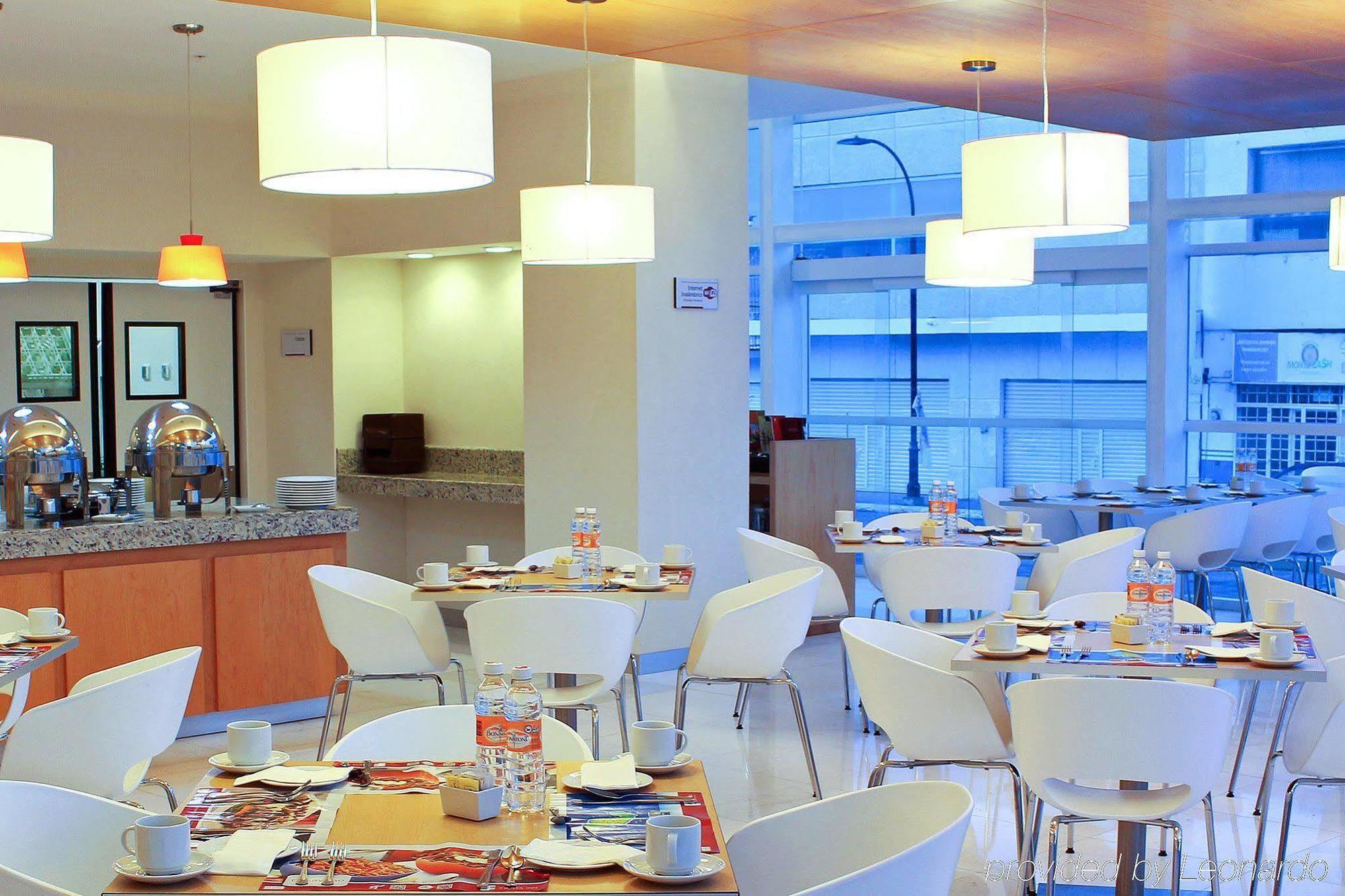 Fiesta Inn Chetumal Zewnętrze zdjęcie