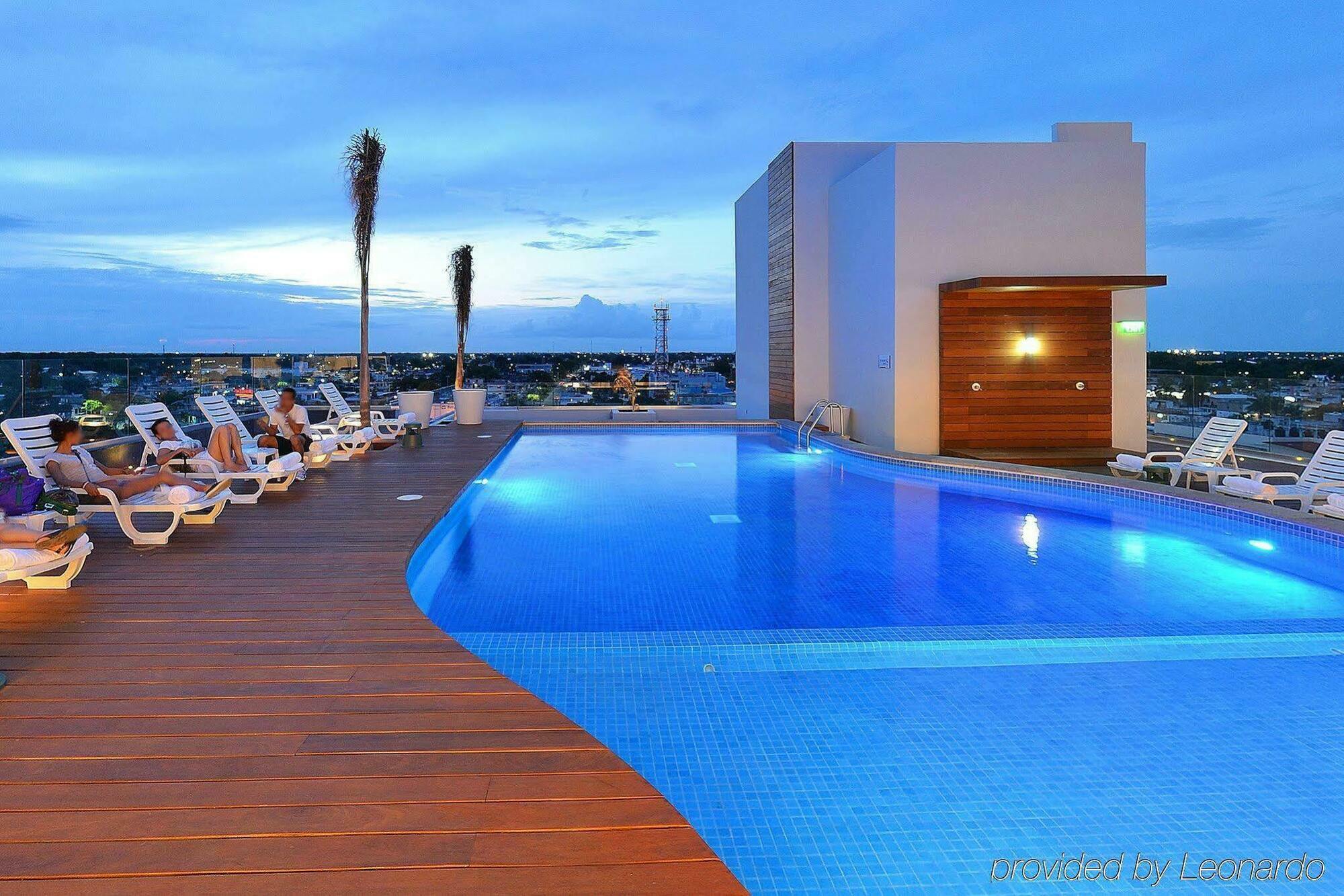 Fiesta Inn Chetumal Zewnętrze zdjęcie